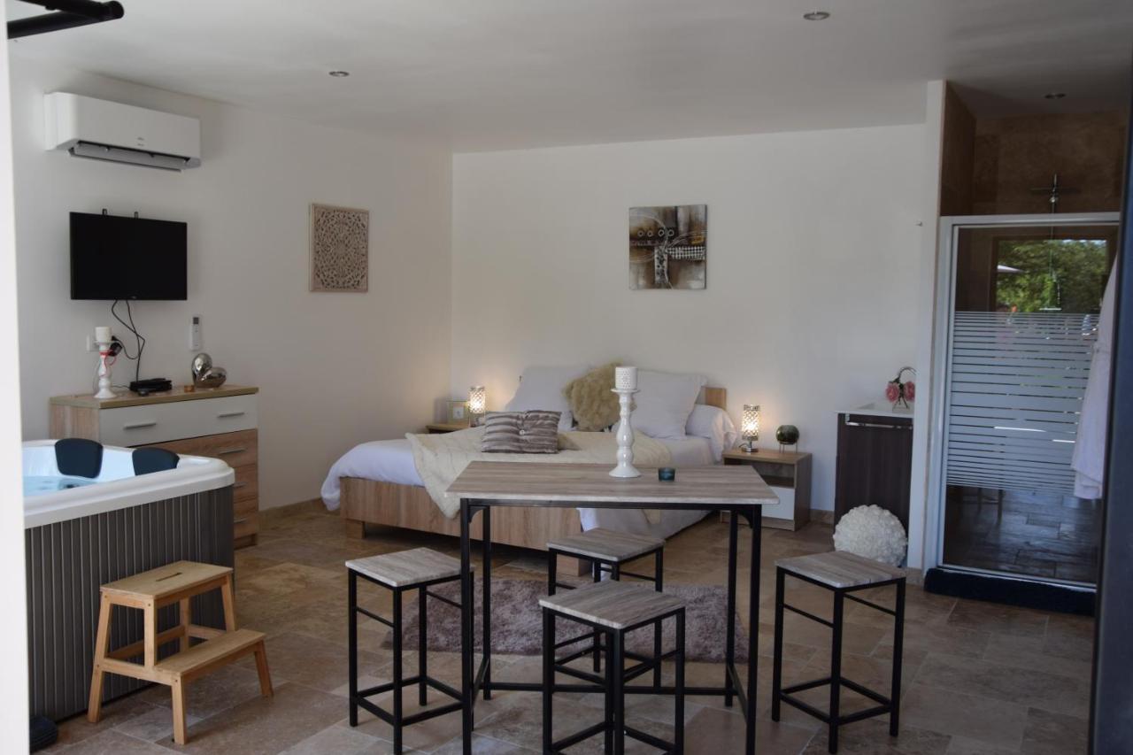Gites Spa De Charme L Etoile Spa Beynac-et-Cazenac Kültér fotó
