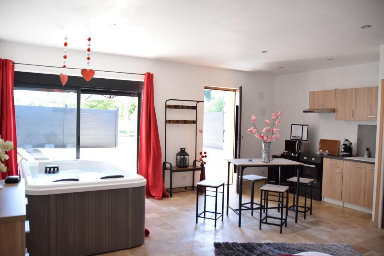 Gites Spa De Charme L Etoile Spa Beynac-et-Cazenac Kültér fotó