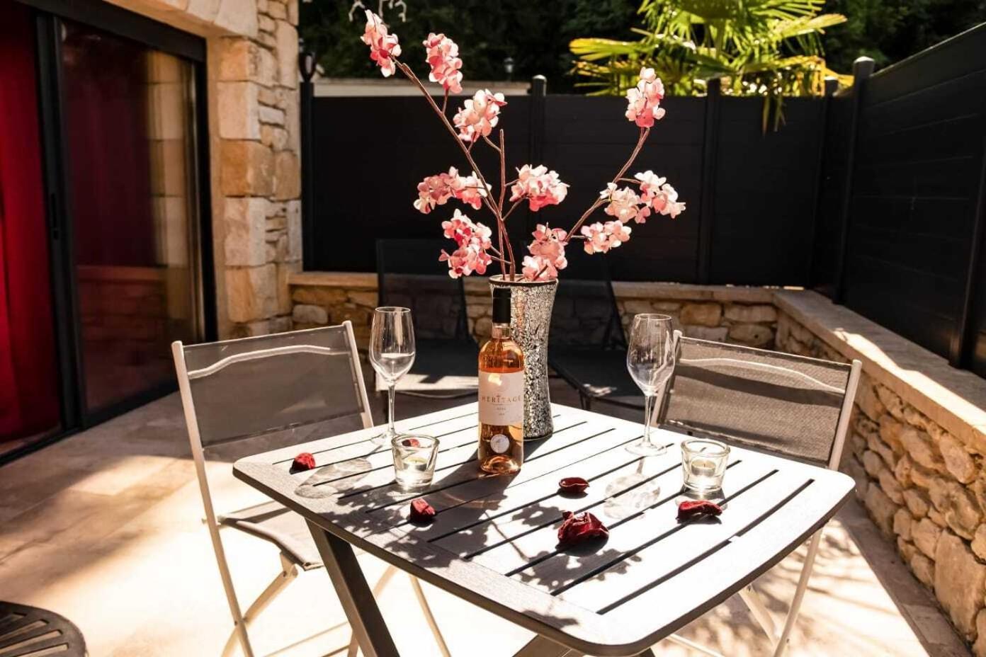 Gites Spa De Charme L Etoile Spa Beynac-et-Cazenac Kültér fotó