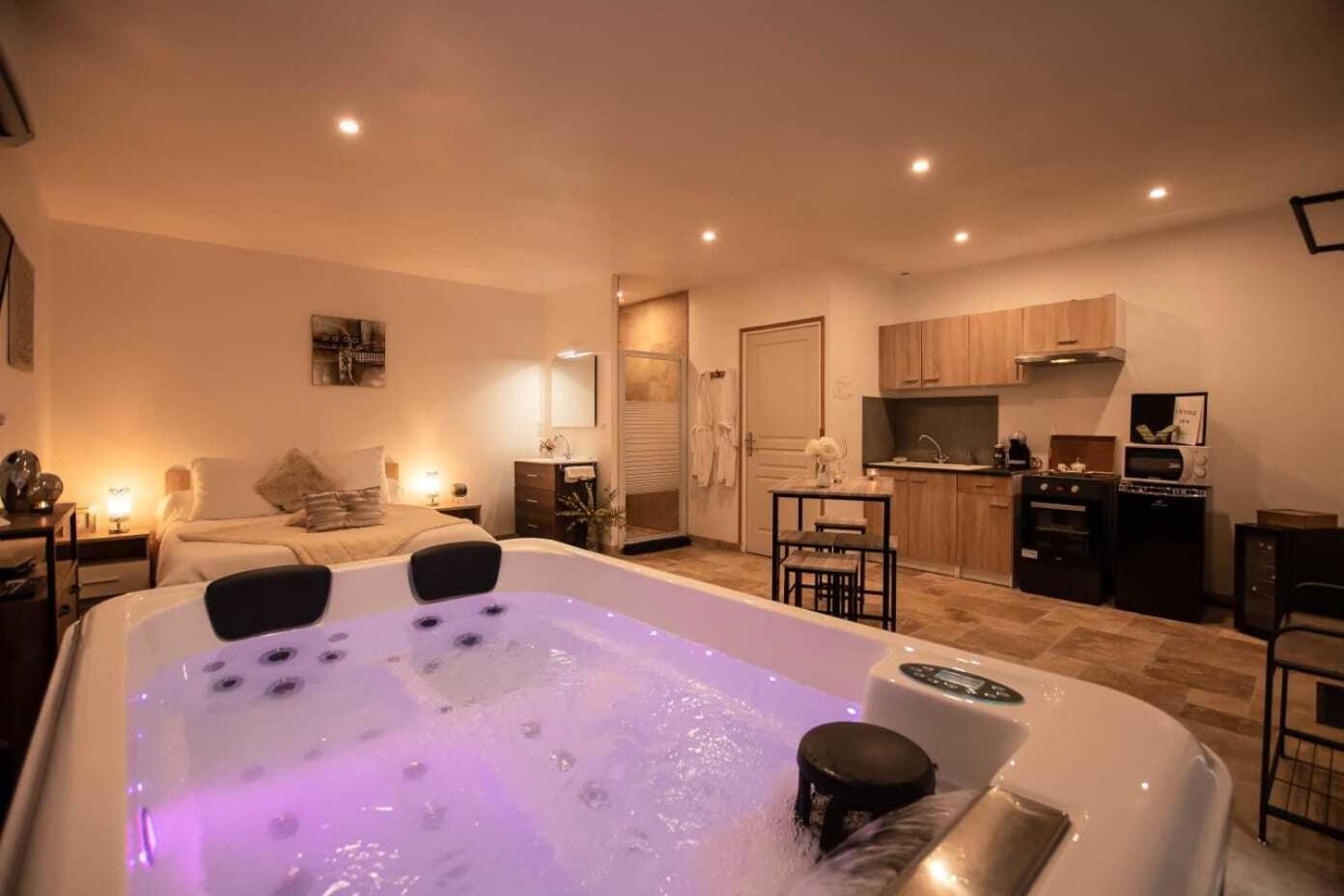 Gites Spa De Charme L Etoile Spa Beynac-et-Cazenac Kültér fotó